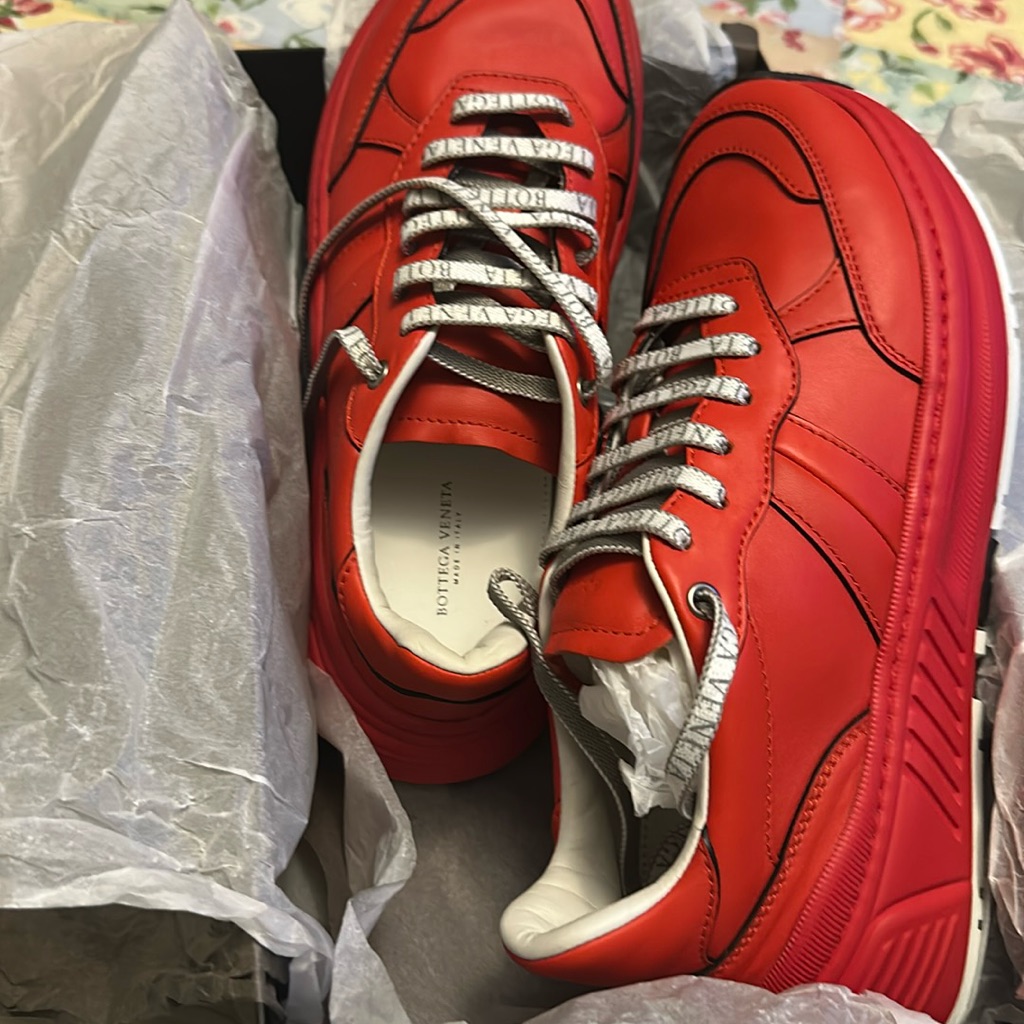 Bottega Sneakers, New Inbox